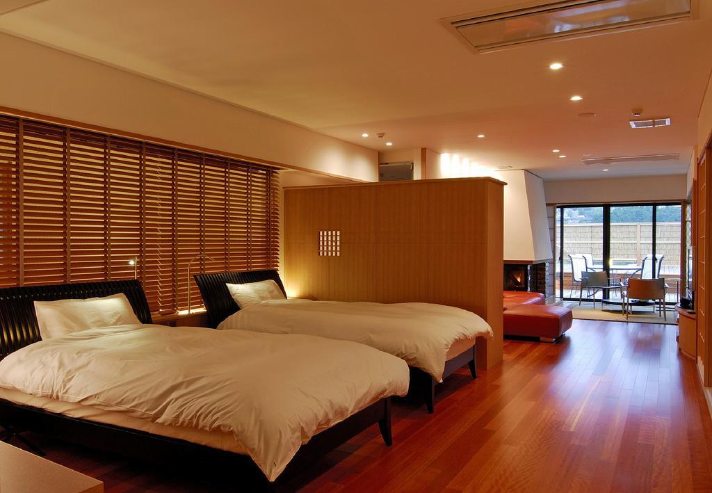 فندق هاكوني توكينوشيزوكو الغرفة الصورة A room at the hotel